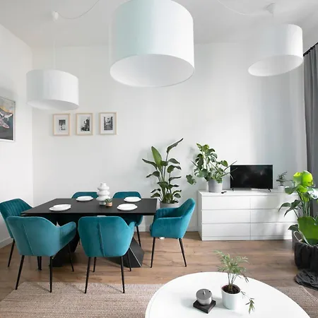 Apartmán Beautiful For 8 People In Cracow's Heart *