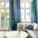Beautiful For 8 People In Cracow's Heart