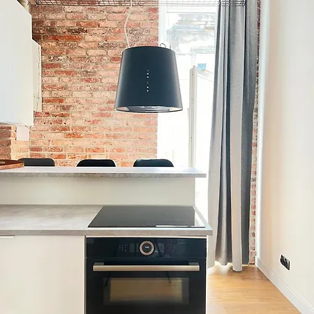 Beautiful For 8 People In Cracow's Heart