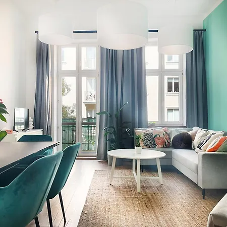 Beautiful For 8 People In Cracow's Heart Lägenhet *