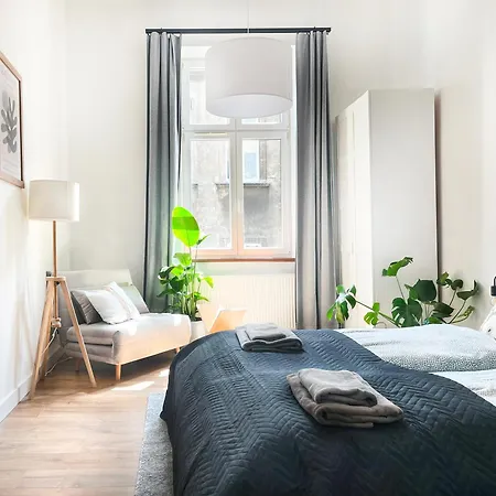 アパート Beautiful For 8 People In Cracow's Heart クラクフ