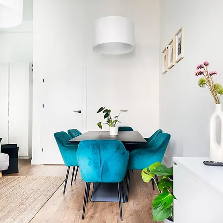 Beautiful For 8 People In Cracow's Heart Krakau